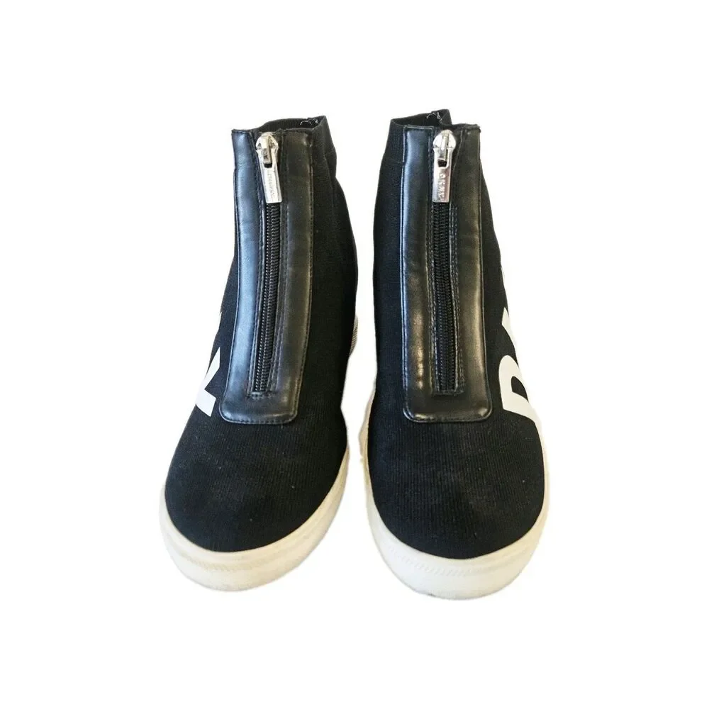 DKNY Women's Tennis Shoes Size 9
